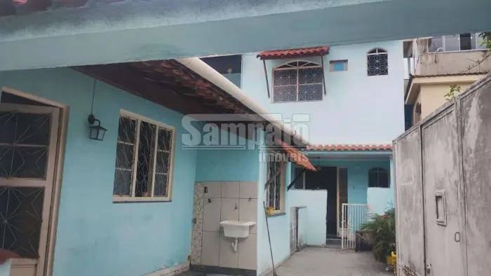 2 Casas e 1 Quitinete no mesmo Terreno - Bom para investimento!