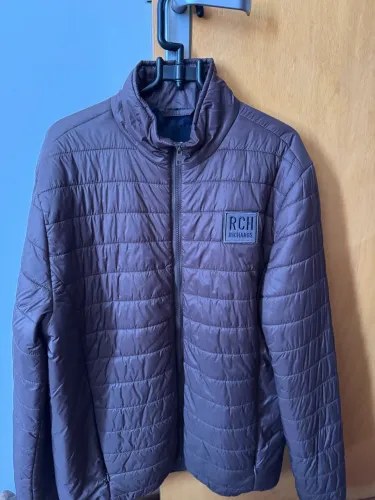 Jaqueta Puffer café Richards