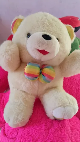 Urso de pelúcia antigo