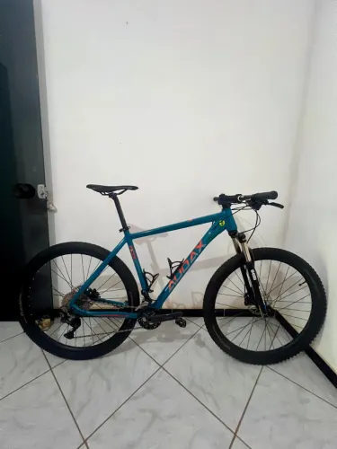 Bicicleta Aro 29 Audax ADX 200