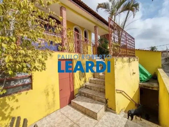 CASA TÉRREA - APARECIDA - MG