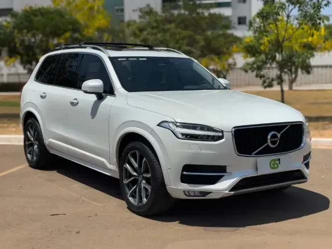 VOLVO XC 90 MOMENTUM 2019 BRANCA 7 LUGARES