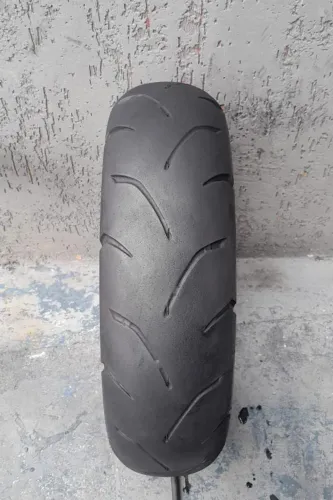 Pneu 130/70 aro 13 semi-novo
