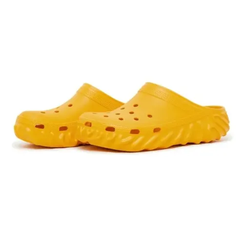 SANDÁLIA CROCS SARU X SALEHE BEMBURY "CITRINE"