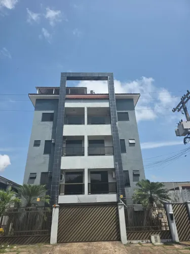 Aluga-se apartamento no centro!!