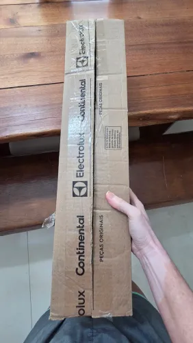 Kit de Instalação de Parede para Secadora Electrolux 11kg (Modelo SVB11).