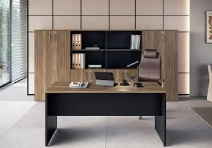 Mesa Reta/160L+Armários Altos, R$7.254,96!