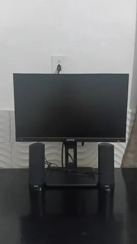 Monitor Gamer AOC 22" Full HD IPS 75Hz Com Saída De Áudio P2