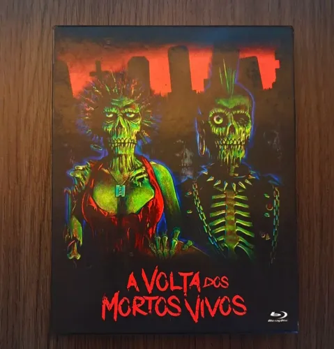 Blu-ray A volta dos mortos vivos c/poster