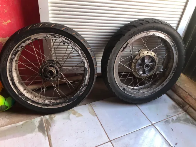 Pneu da Titan 150
