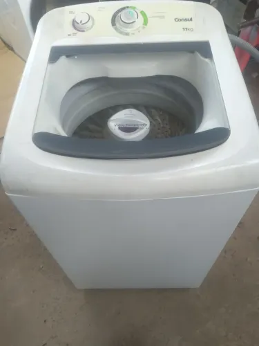 Máquina 11kg semi nova 00