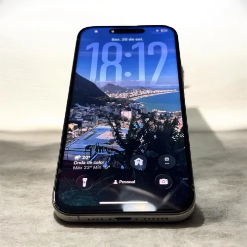 iPhone 15 pro max titânio 256GB