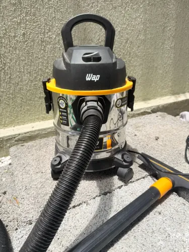 Aspirador água e pó Wap Inox 12l