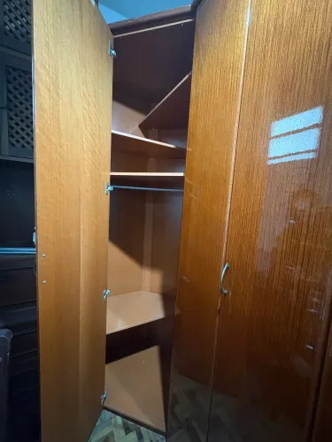 Guarda Roupa Rudnik 5 portas com espelho grande