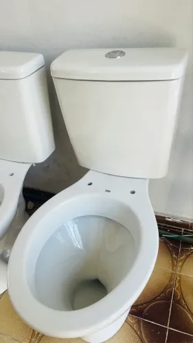 Bacia de banheiro CELITE