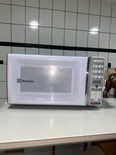 Microondas eletrolux 34L