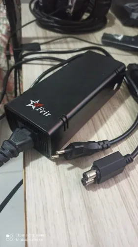 Fonte para xbox 360 slim 2 pinos bivolt Feir