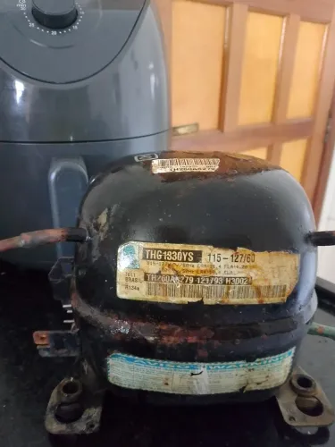 Motor de geladeira 
