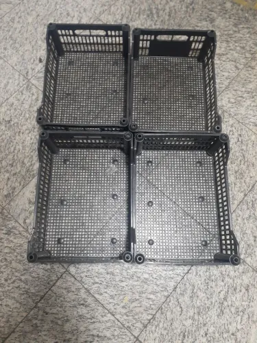 4 caixas plástica 