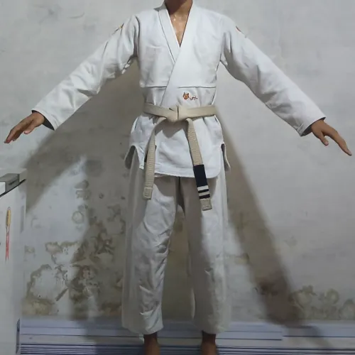 Kimono Vouk Branco A4