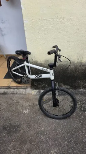 Bicicleta caloi cross aro 20