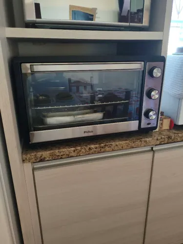 Forno Eletrico Philco Pfe65 65L<br>SKU.: 223070_<br>PHILCO<br>Voltagem: 220v<br>Cor: