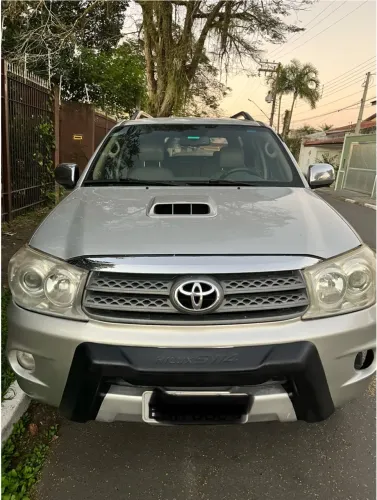Toyota Hilux SW4 SRV D4-d 4X4 3.0 TDI Dies. AUT 2009