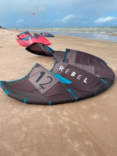 Kite 12 north