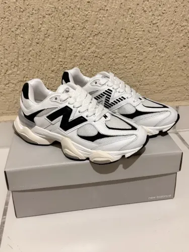 Tênis New Balance 9060 Branco Preto Unissex