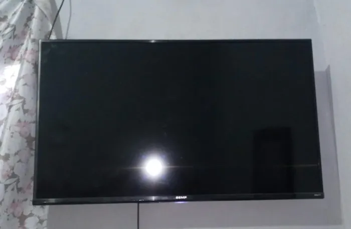 Vendo TV SMART 43 SEMP LED FHD Roku