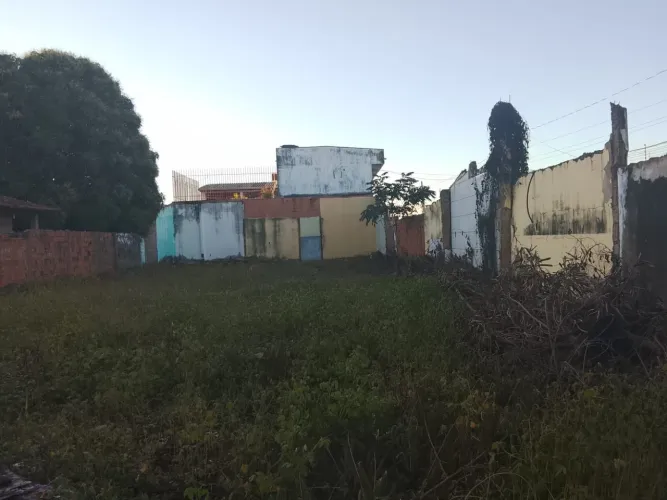 TERRENO À VENDA - GRANDE OPORTUNIDADE