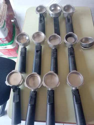 Vendo cachimbo e peneiras cafeteiras