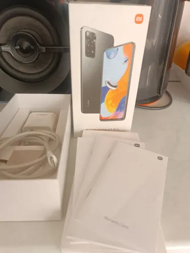 Redmi note 11 pro cor polar white 8 gb de ram 128gb funciona tudo e NFC, pagamento por apr