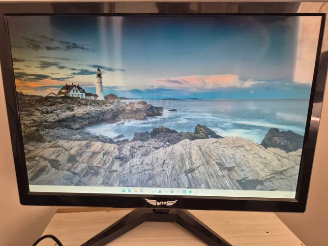 Monitor Tronos 17 Pol. LED HD, VGA, Preto
