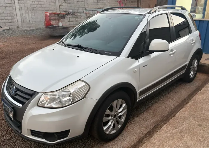 Suzuki SX4 2.0 16V 145cv 4WD 5P Aut. 2014