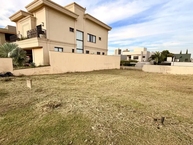 Terreno de 336 m² à venda no Terras de Florença - Ribeirão Preto