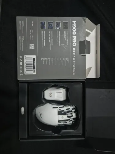 Mouse Gamer M900 Pro Wireless Branco com Dock de Carregamento | Completo na Caixa