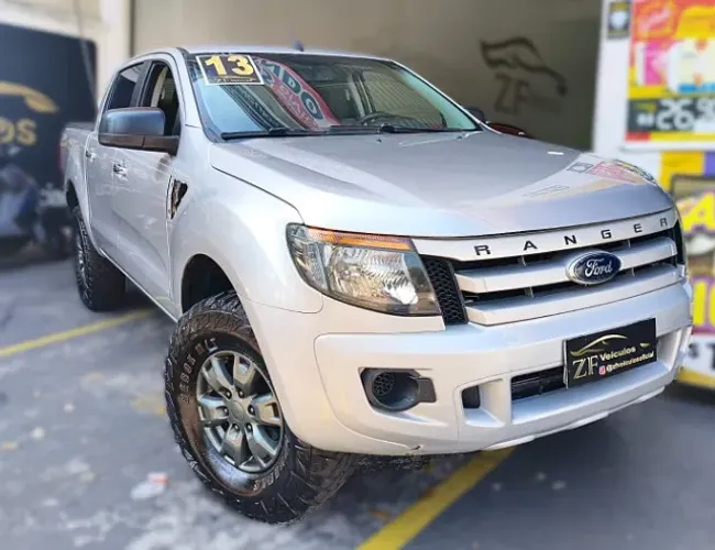 Ford Ranger XLS 2.5 16V 4X2 CD Flex 2013
