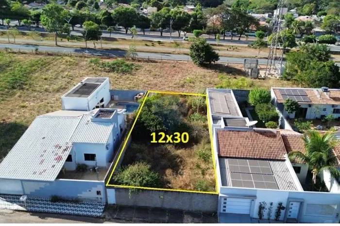 TERRENO NO MORADA DO SOL