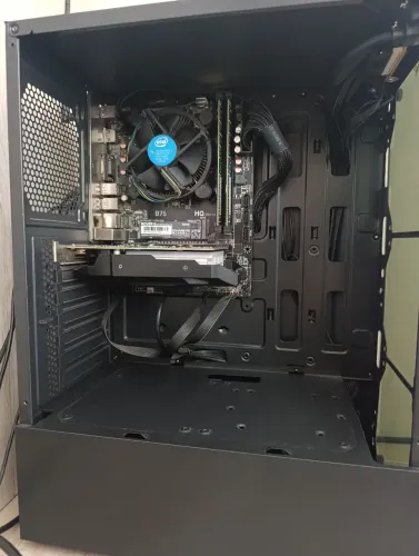 PC Gamer Completo + Monitor Gamer Concórdia 24" - i5 + 16GB + GT 1030