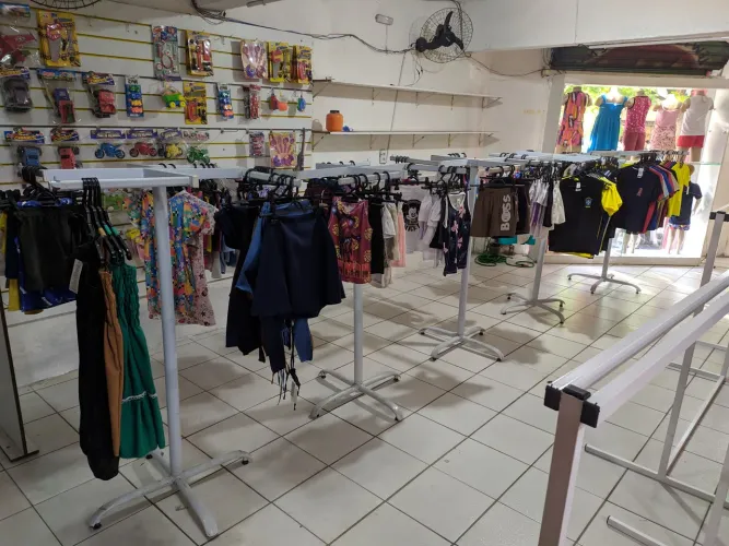 araras pra espor roupas