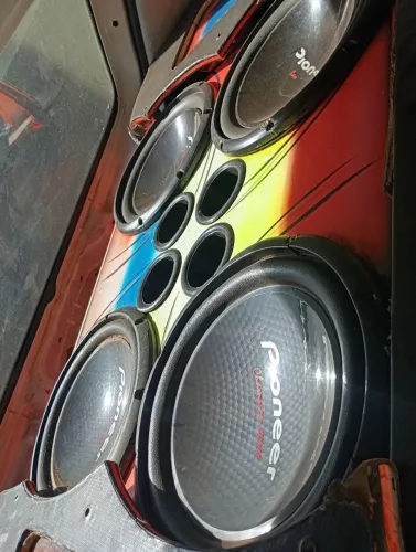 Som automotivo