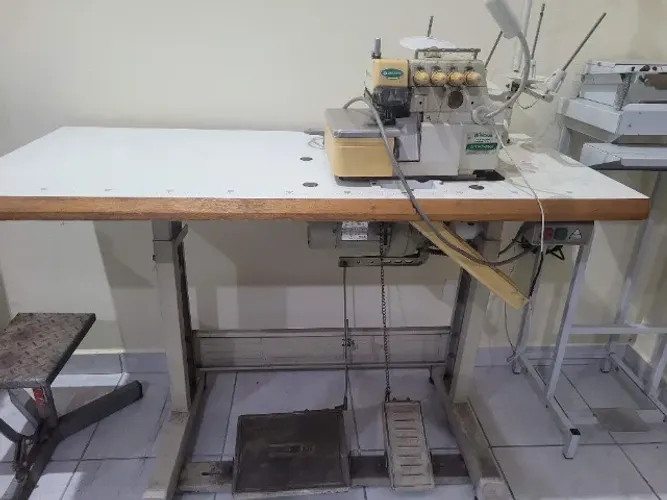 MAQUINA DE COSTURA ZOJE (ZJ747A514M2-24)