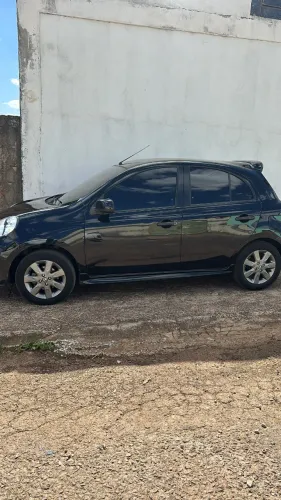Nissan March SR 1.6 16V Flex Fuel 5P 2012