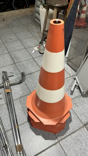 Kit Cone sinalizador 75cm - 10 und