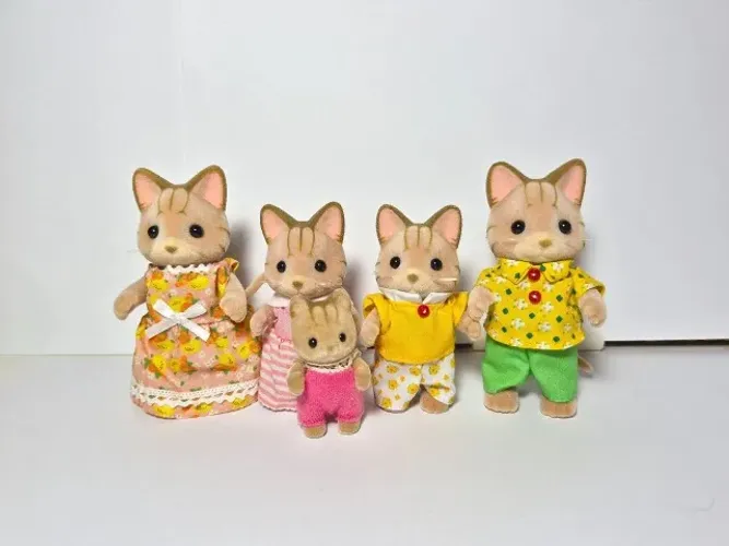 Sylvanian Families Gatos Listrados