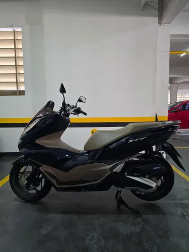 Pcx Dlx Abs chave presencial