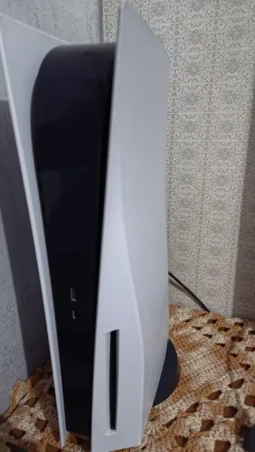 Ps5 com 2 controles
