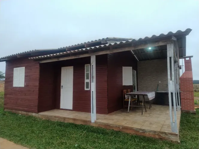 Alugo casa em Arroio do Sal