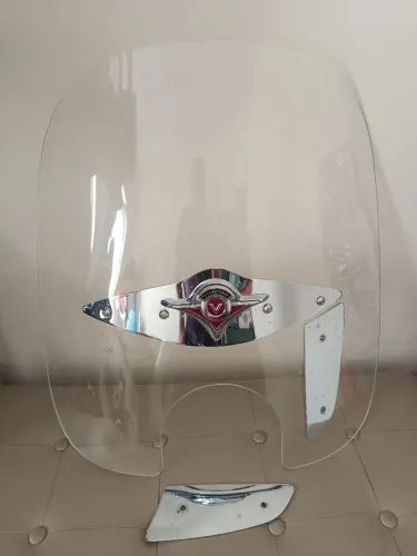 Parabrisa de acrílico Vulcan 900